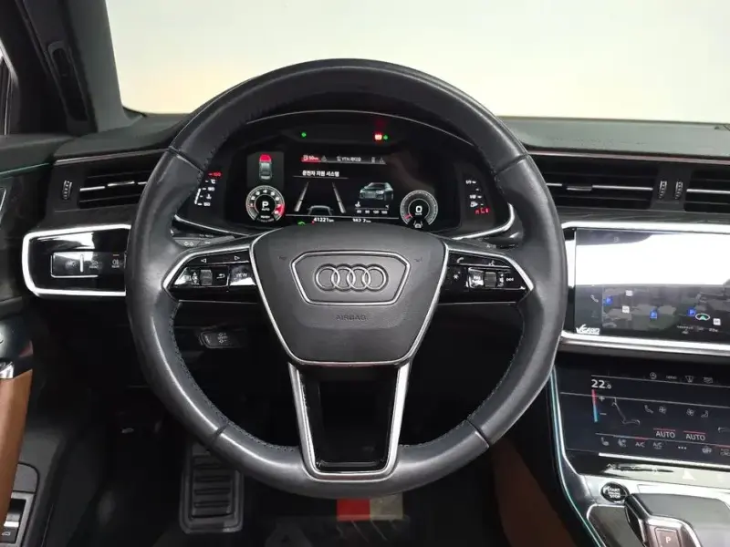 2021 Audi A6 с пробегом 41 221 км