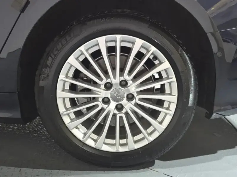 2021 Audi A6 с пробегом 41 221 км