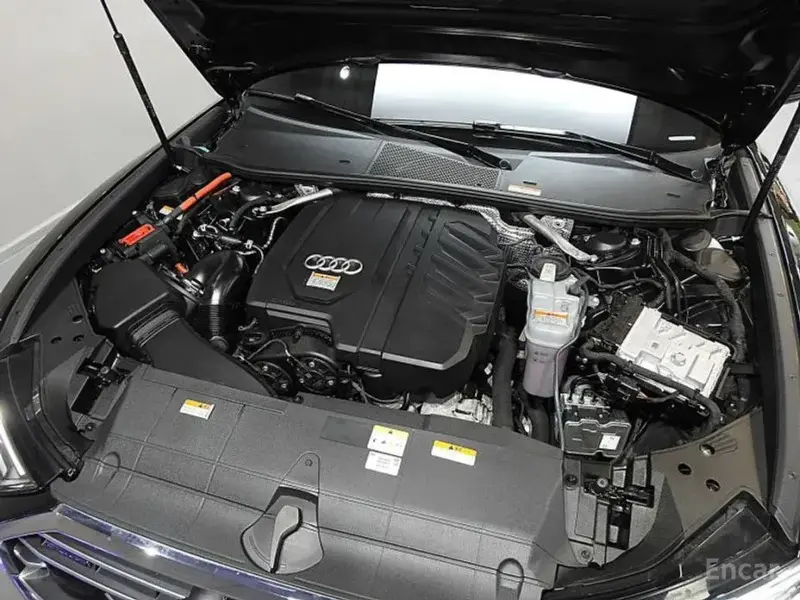 2022 Audi A6 с пробегом 16 900 км