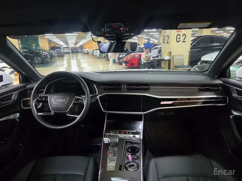2022 Audi A6 с пробегом 75 900 км