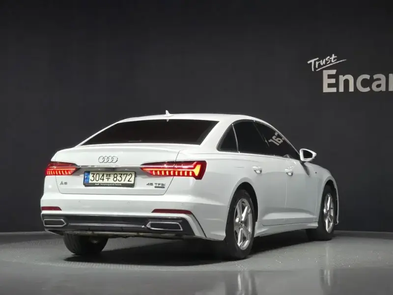 2020 Audi A6 с пробегом 83 127 км