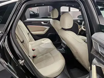 2023 Audi A6 с пробегом 45 109 км