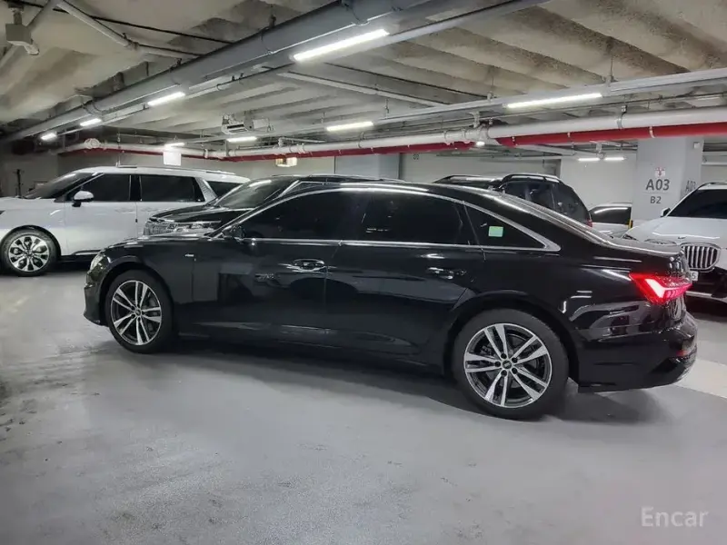2022 Audi A6 с пробегом 72 347 км
