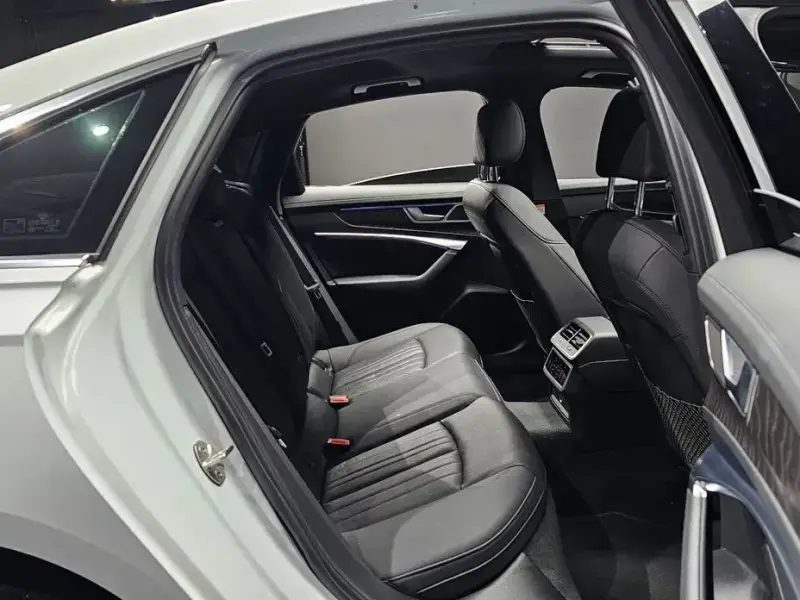2021 Audi A6 с пробегом 36 649 км