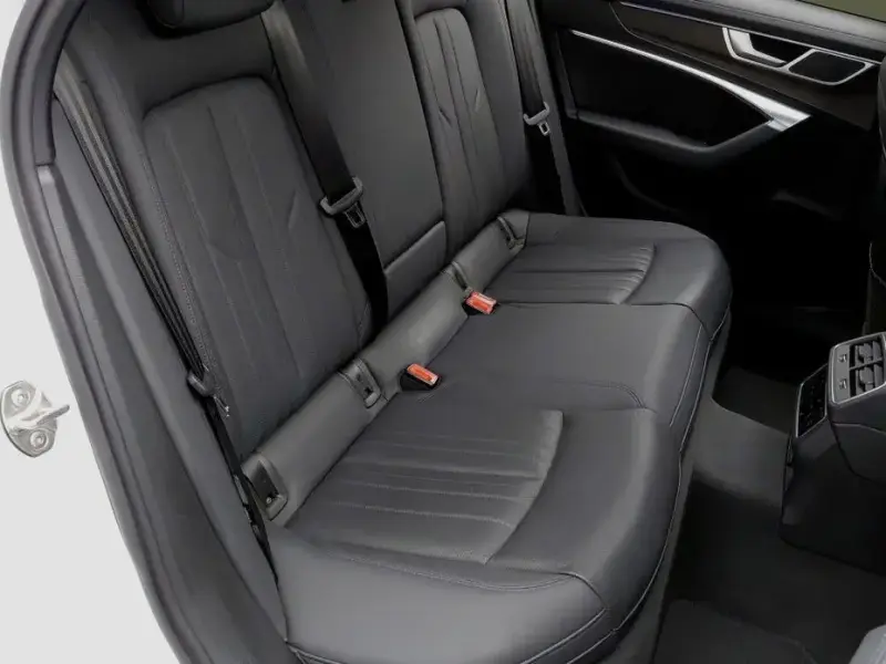 2021 Audi A6 с пробегом 104 781 км