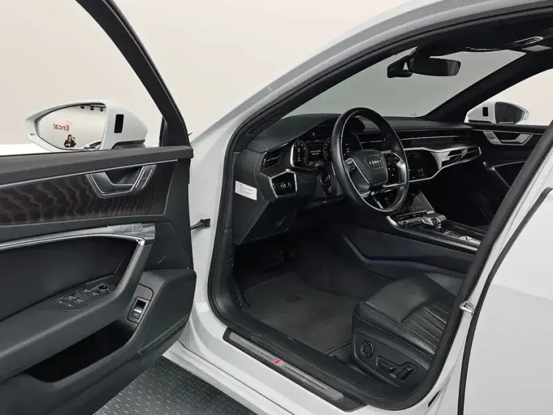 2022 Audi A6 с пробегом 51 832 км