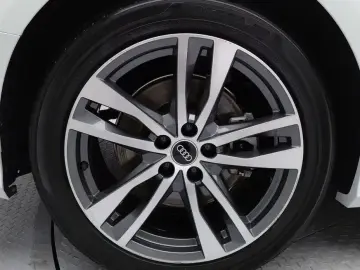 2021 Audi A6 с пробегом 104 781 км