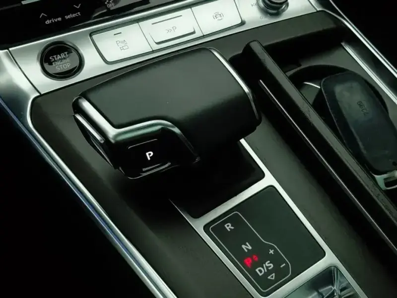 2021 Audi A6 с пробегом 104 781 км