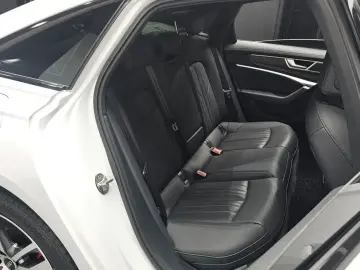 2023 Audi A6 с пробегом 30 583 км