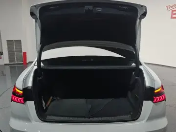 2023 Audi A6 с пробегом 30 583 км