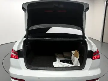 2023 Audi A6 с пробегом 17 202 км