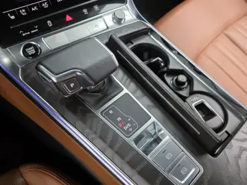 2021 Audi A6 с пробегом 64 649 км