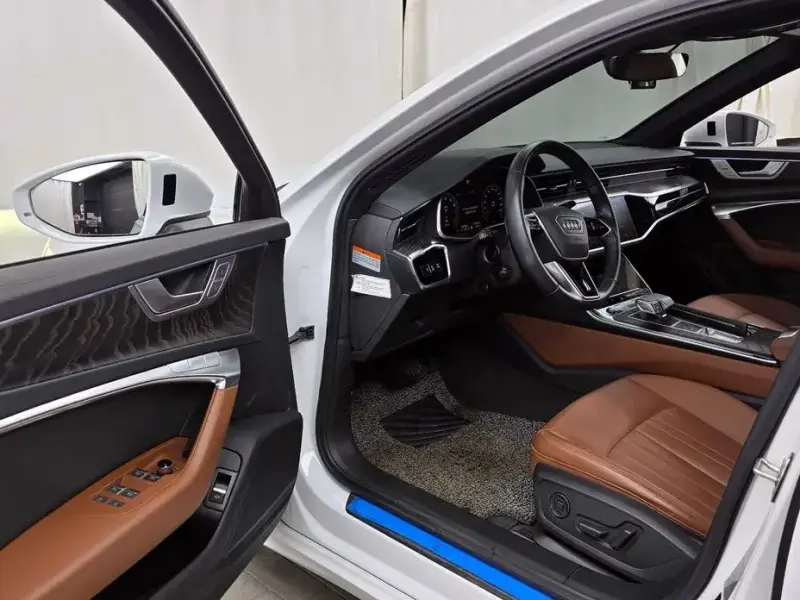 2021 Audi A6 с пробегом 64 649 км