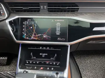 2021 Audi A6 с пробегом 64 649 км