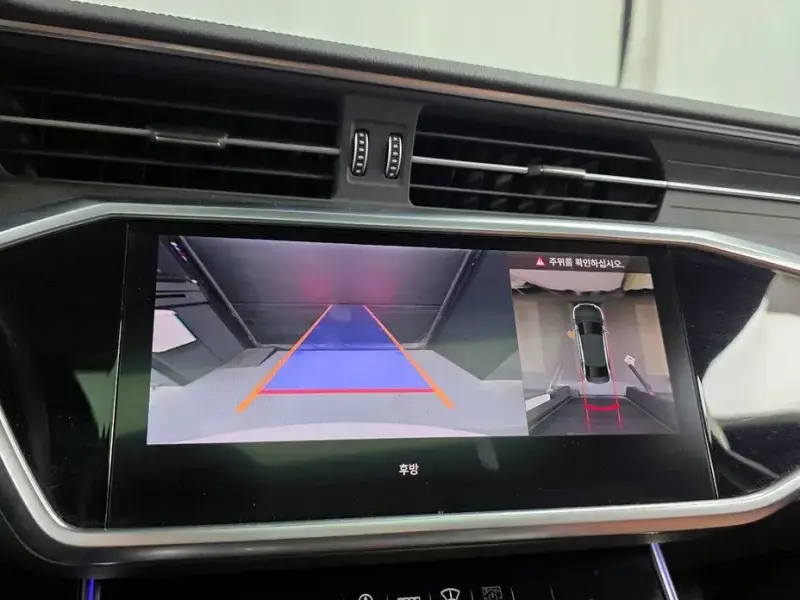 2021 Audi A6 с пробегом 64 649 км