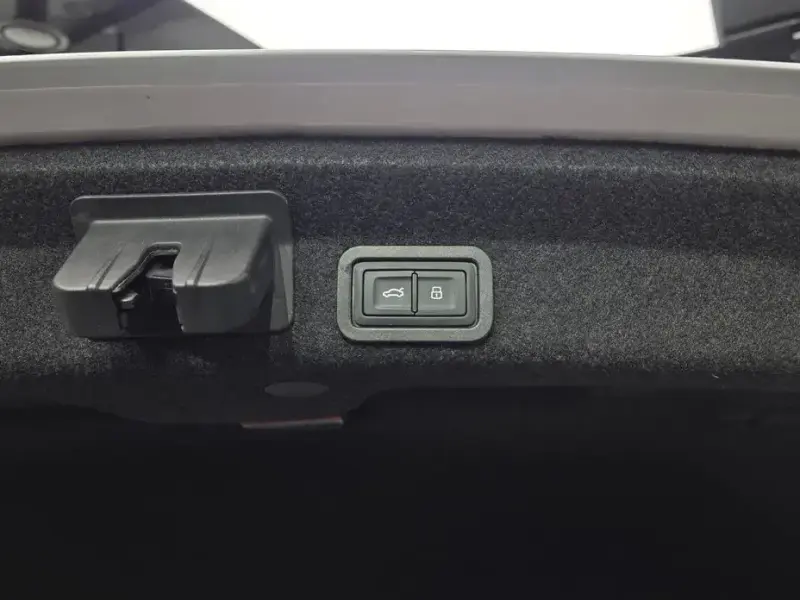 2021 Audi A6 с пробегом 63 874 км