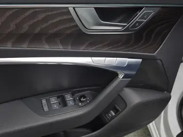 2021 Audi A6 с пробегом 63 874 км