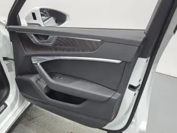 2021 Audi A6 с пробегом 63 874 км
