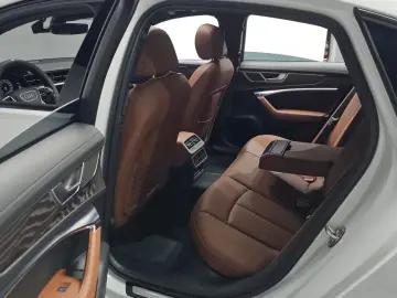 2023 Audi A6 с пробегом 34 371 км