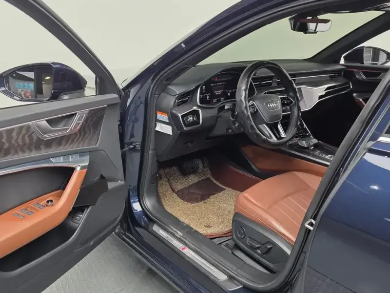 2021 Audi A6 с пробегом 115 644 км
