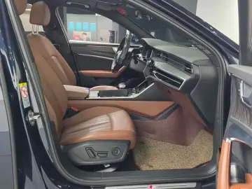 2021 Audi A6 с пробегом 115 644 км