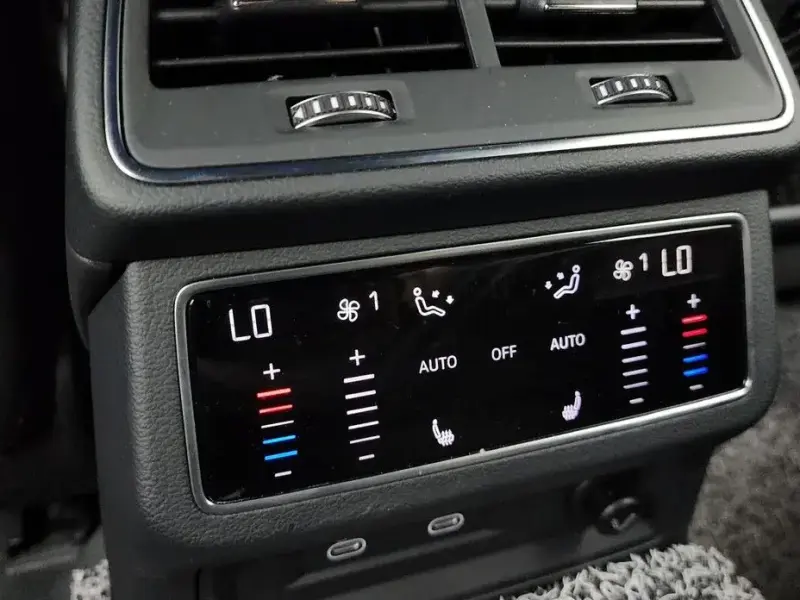 2023 Audi A6 с пробегом 39 030 км