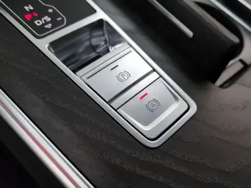 2023 Audi A6 с пробегом 39 030 км