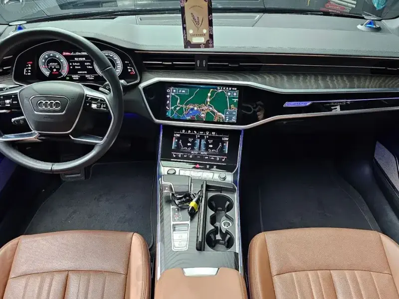 2022 Audi A6 с пробегом 54 920 км
