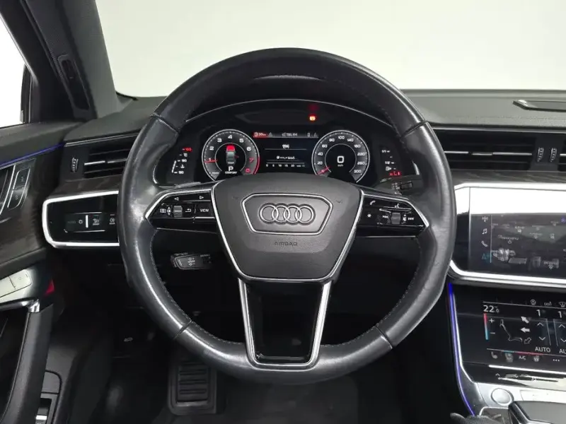 2020 Audi A6 с пробегом 68 764 км