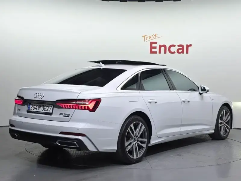 2021 Audi A6 с пробегом 99 042 км