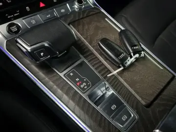 2021 Audi A6 с пробегом 99 042 км