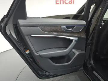 2020 Audi A6 с пробегом 68 764 км