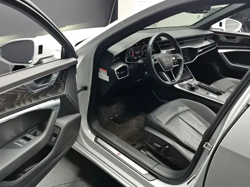 2021 Audi A6 с пробегом 124 324 км