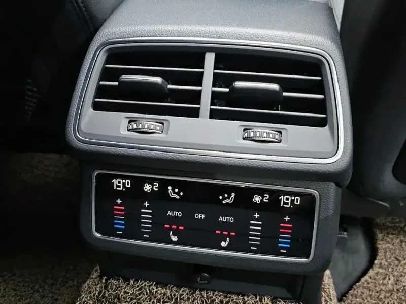 2021 Audi A6 с пробегом 124 324 км