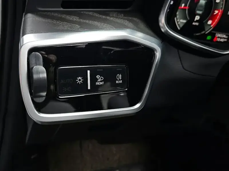 2021 Audi A6 с пробегом 124 324 км