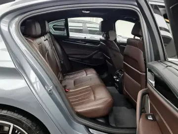 2023 BMW 5 серии с пробегом 73 342 км