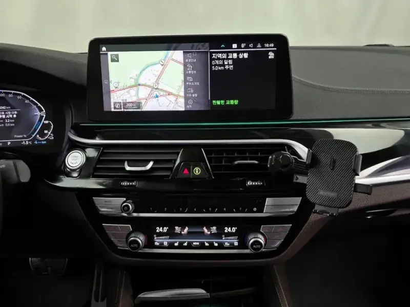 2023 BMW 5 серии с пробегом 73 342 км