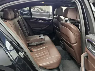 2022 BMW 5 серии с пробегом 80 519 км