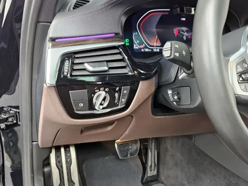 2022 BMW 5 серии с пробегом 80 519 км