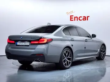 2022 BMW 5 серии с пробегом 57 814 км