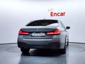 2022 BMW 5 серии с пробегом 57 814 км
