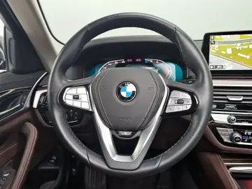 2023 BMW 5 серии с пробегом 86 344 км