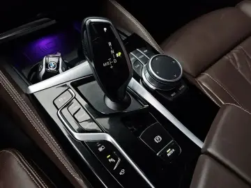 2022 BMW 5 серии с пробегом 66 381 км