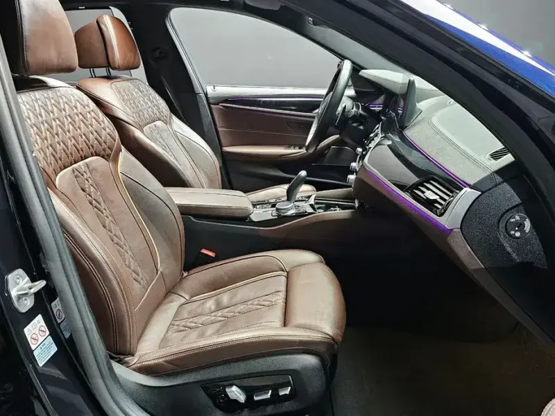 2022 BMW 5 серии с пробегом 66 381 км