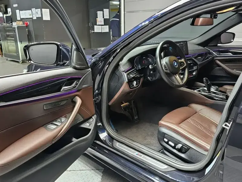 2022 BMW 5 серии с пробегом 66 381 км