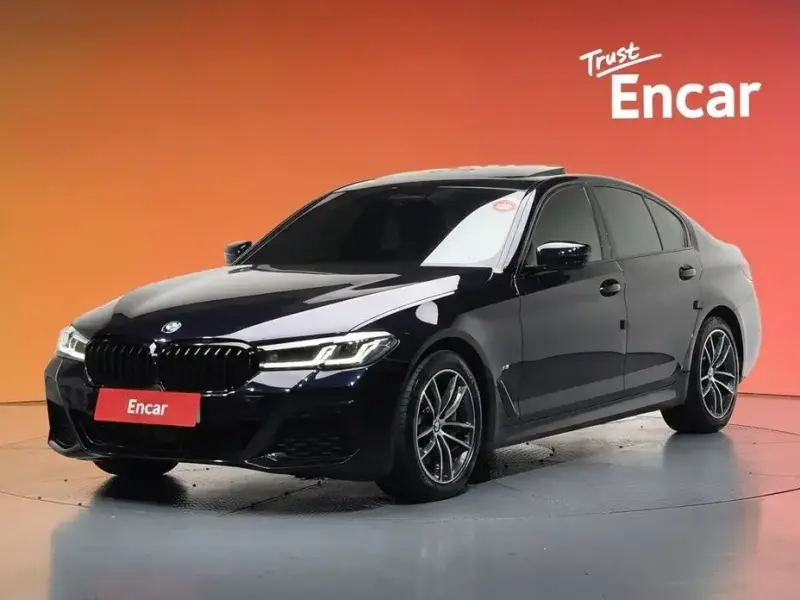 2023 BMW 5 серии с пробегом 36 002 км