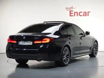 2023 BMW 5 серии с пробегом 36 002 км