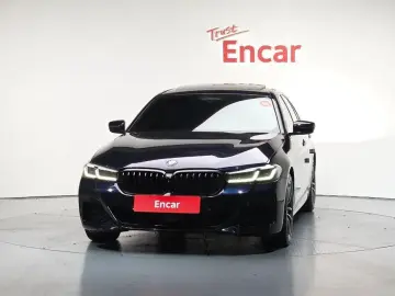 2023 BMW 5 серии с пробегом 36 002 км