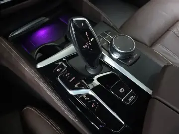2023 BMW 5 серии с пробегом 36 002 км