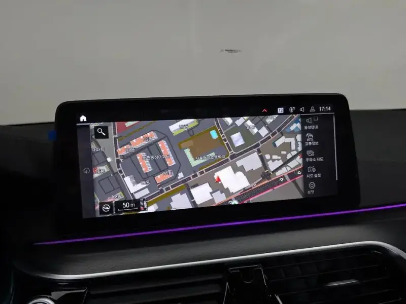2023 BMW 5 серии с пробегом 36 002 км